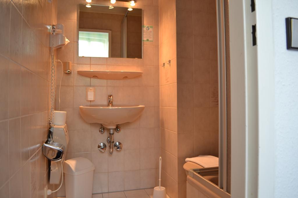Hotel Hospiz Tubingen Ruang foto