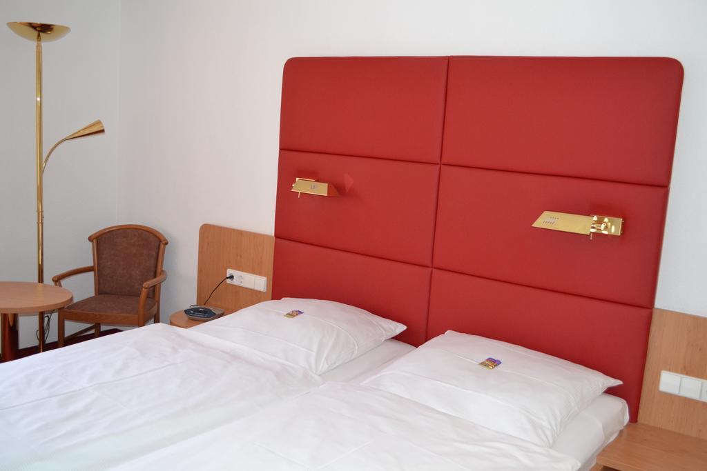 Hotel Hospiz Tubingen Ruang foto