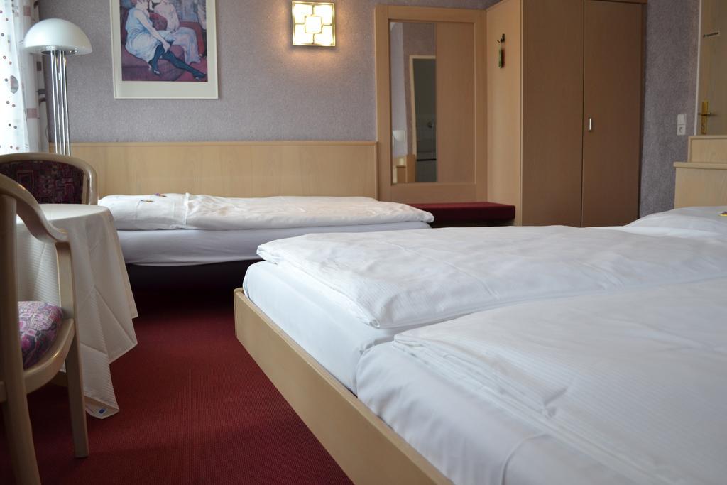 Hotel Hospiz Tubingen Bagian luar foto