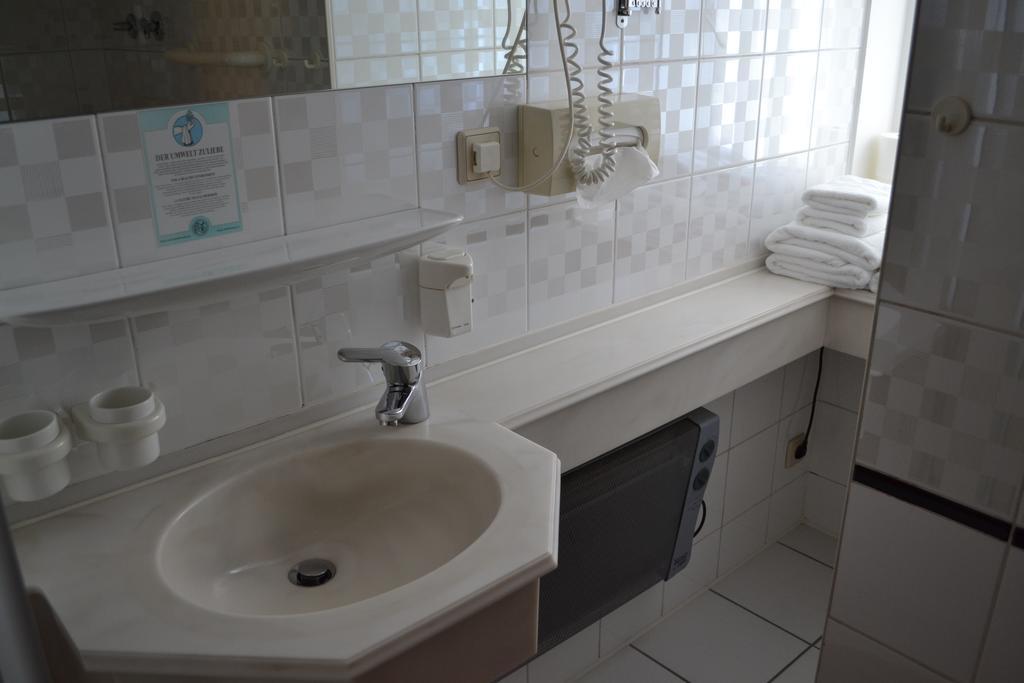Hotel Hospiz Tubingen Bagian luar foto