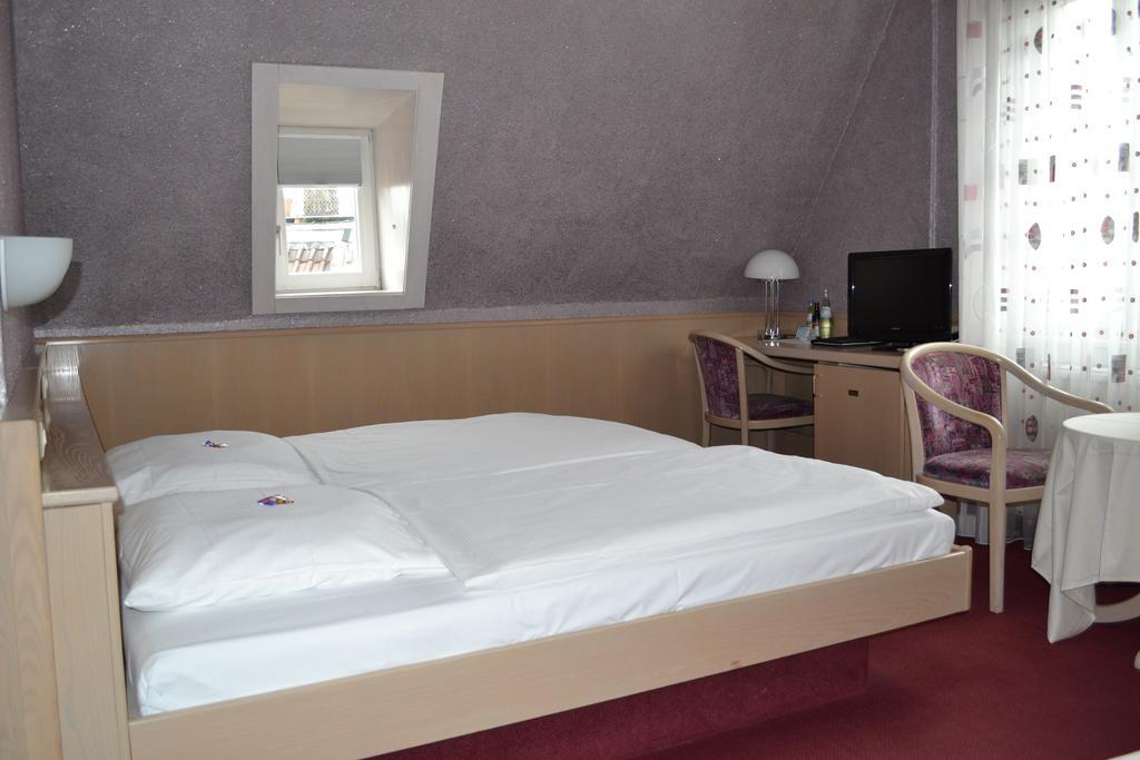 Hotel Hospiz Tubingen Bagian luar foto